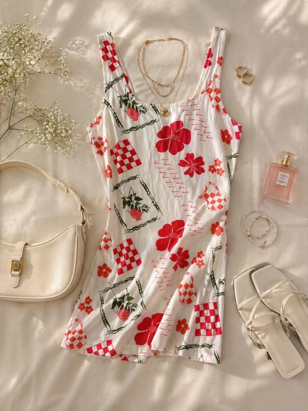 Red Floral Print Sleeveless Mini Dress – Cream Vintage Inspired Shift